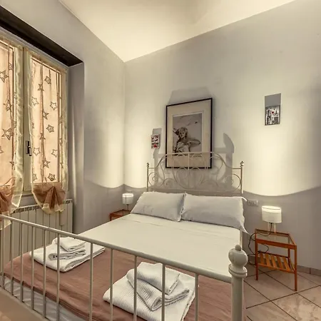 Apartment Casaviva - Bilocale A Genova San Bernardo Genoa