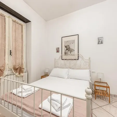 Apartment Casaviva - Bilocale A Genova San Bernardo *